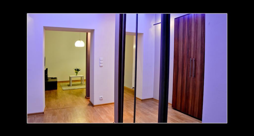 777 Apartaments クラクフ 部屋 写真