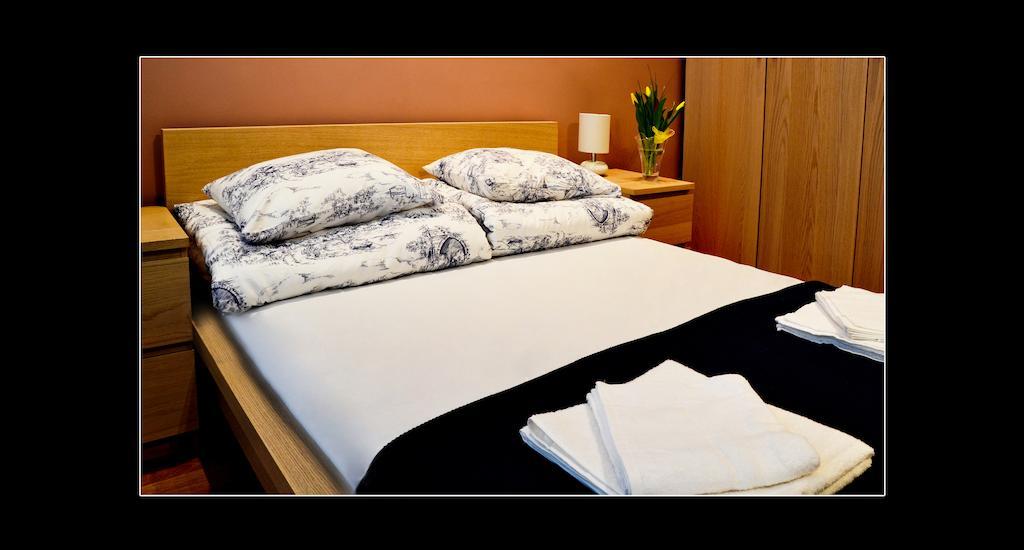 777 Apartaments クラクフ 部屋 写真